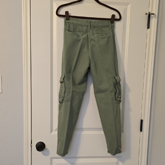 Levi's Olive Cargo Pants Size 24 - Picture 9 of 15